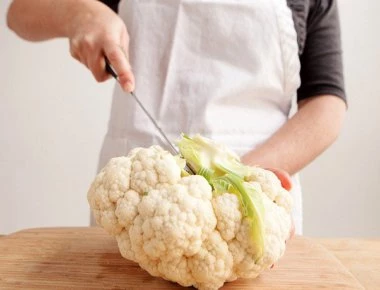 Πώς να μην μυρίζει το σπίτι όταν βράζετε κουνουπίδι